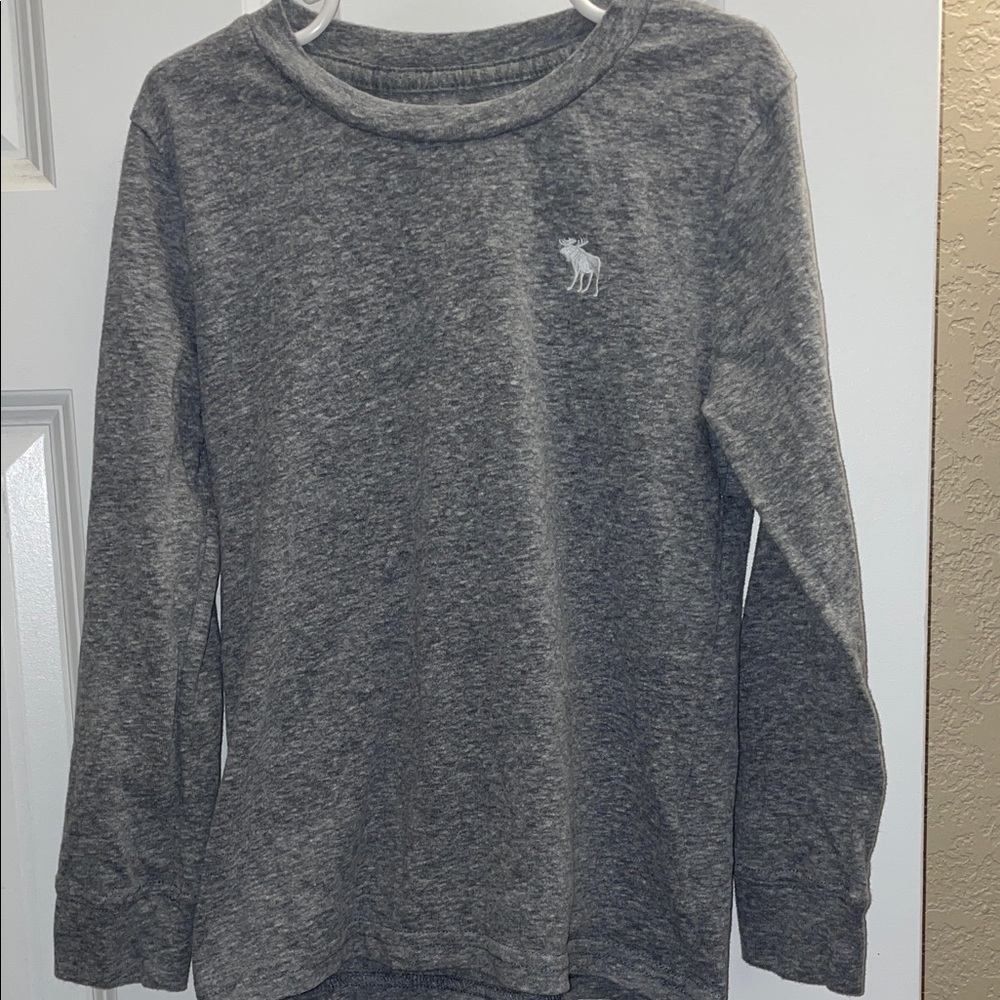 Bundle of Abercrombie Kids Long Sleeve Shirts - Picture 3 of 10